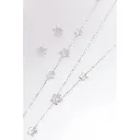 Collier argenté fleur avec pampille.webp