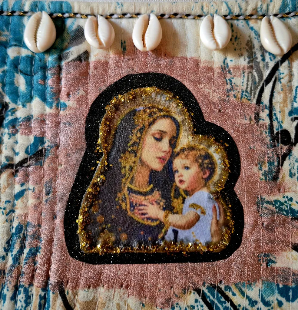 pochette coquillage cauris,.webp