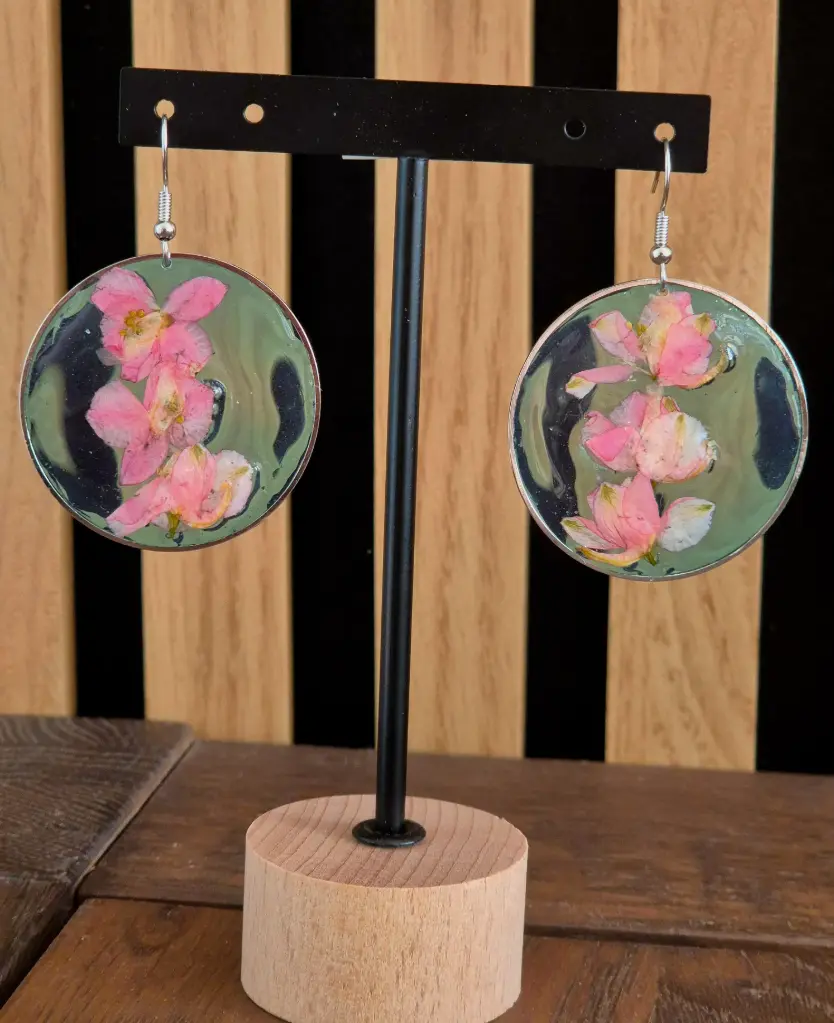 Boucles d’oreilles “Émeraude Rosée”     