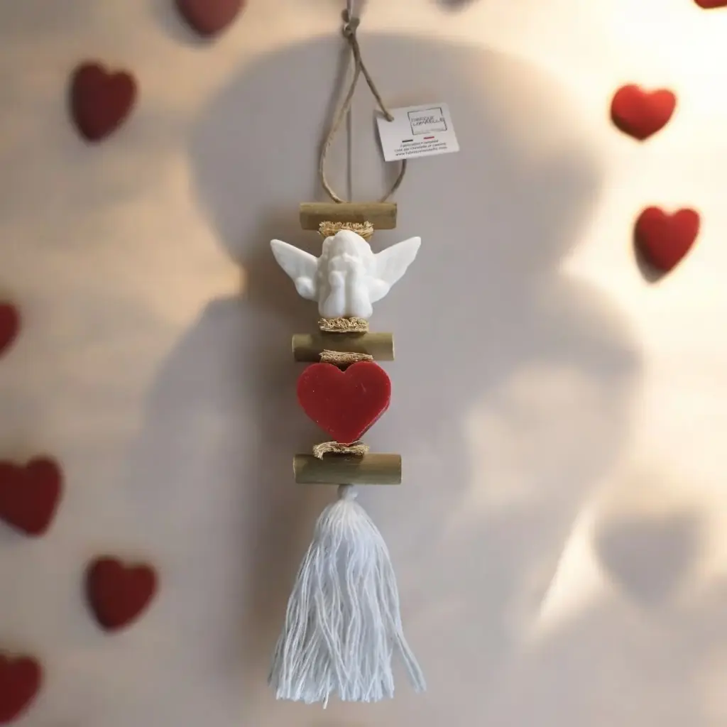 Tresse 1 Savon Ange Blanc Bergamote 1 Savon Cœur Fruit Rouge