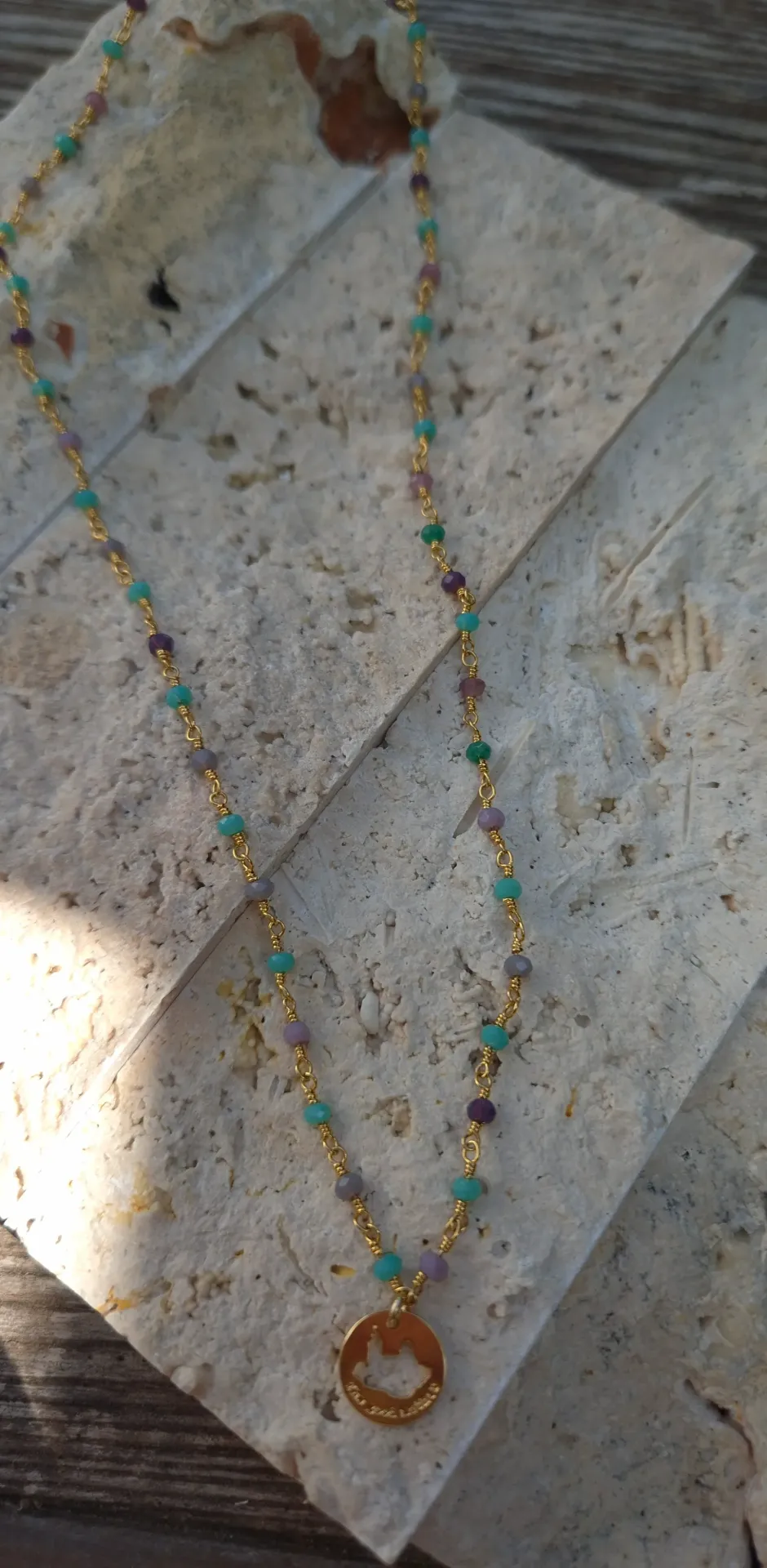 Collier perles colorées, rond petit modèle "THE GOOD MOTHER"
