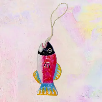 Poisson porte bonheur rouge