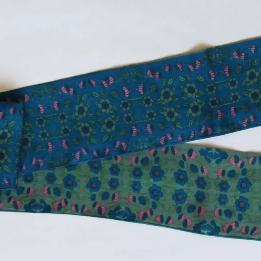 Bandeau Windsor Bleu en soie