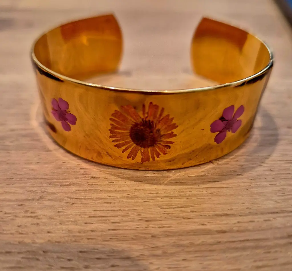 Manchette acier inox doré fleurs "SOLAR"