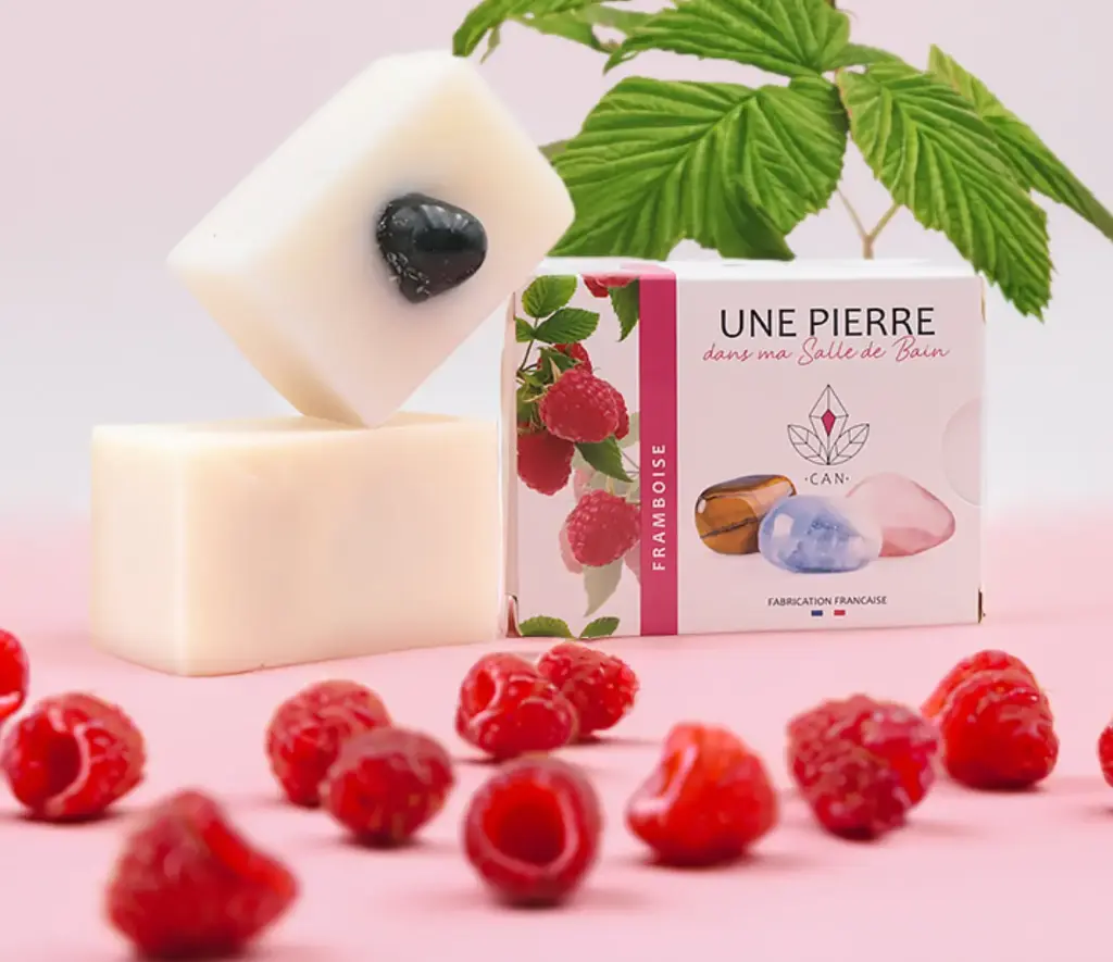 Savon à la framboise & pierre naturelle