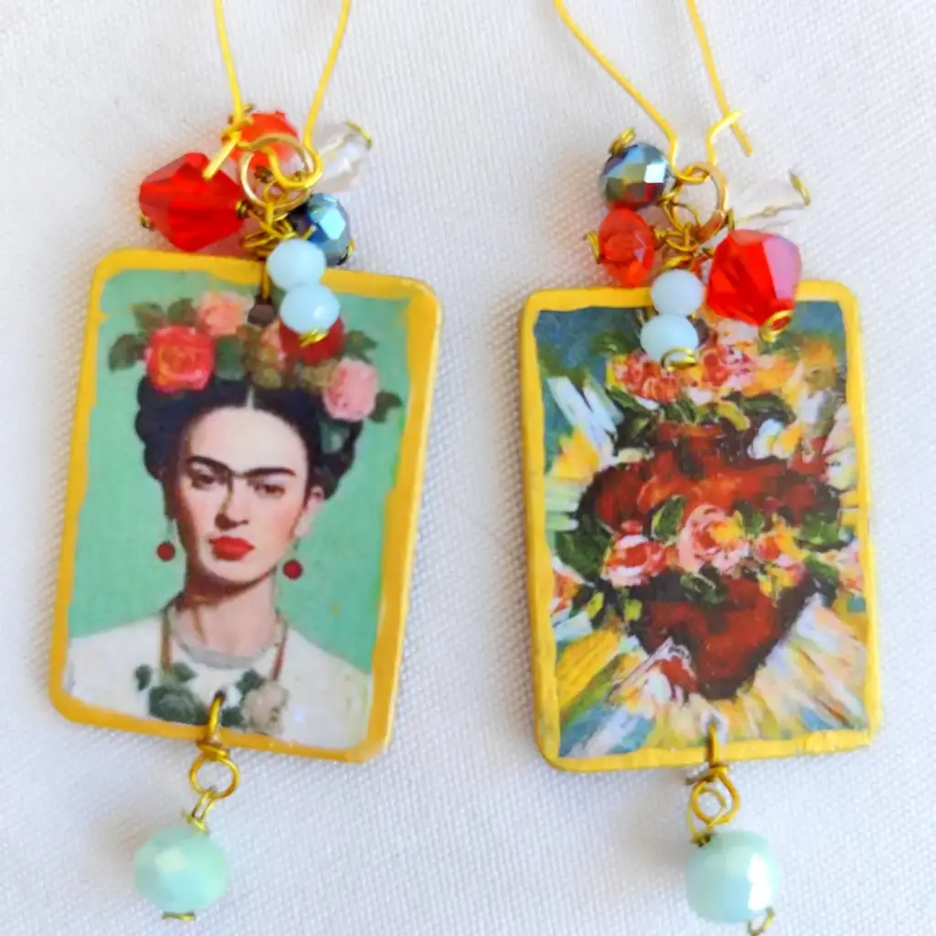 Boucles d'oreilles asymétriques Frida Kahlo 