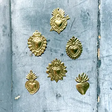 Coeur ex-voto en laiton