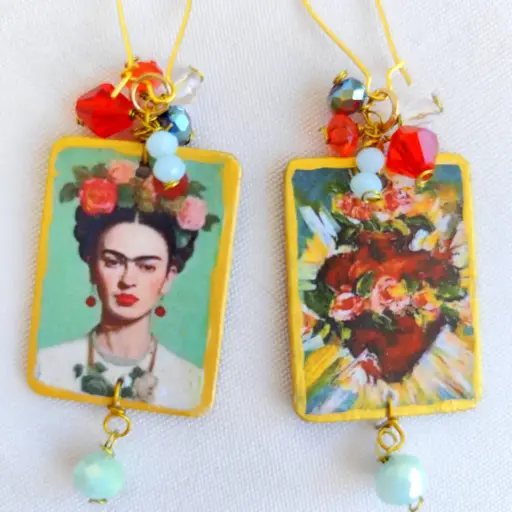 Boucles d'oreilles asymétriques Frida Kahlo 